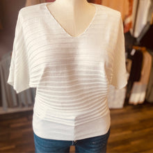 Load image into Gallery viewer, Ribbed Pullover Top | Ivory
