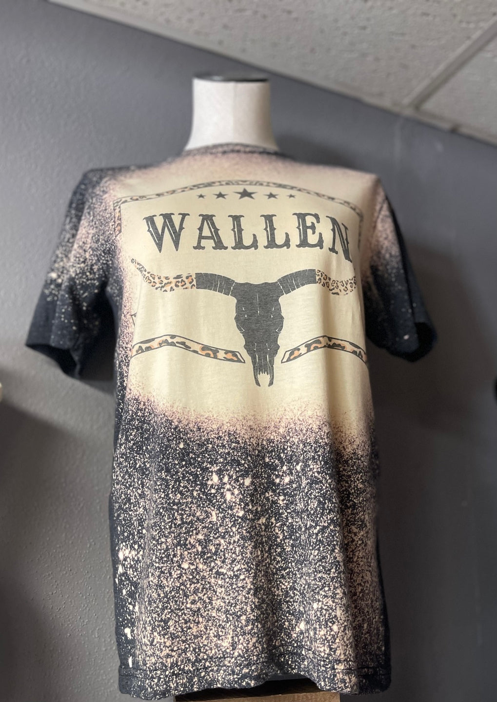 Wallen Graphic Tee | Bleached Charcoal