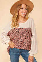 Load image into Gallery viewer, Floral Knit Top | Oatmeal/Mauve
