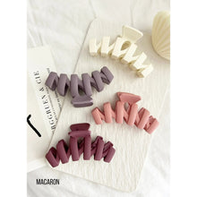 Load image into Gallery viewer, Cher Zig Zag Hair Clip | Various Colors
